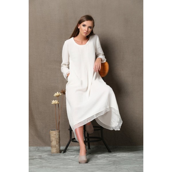 Women's loose white dress